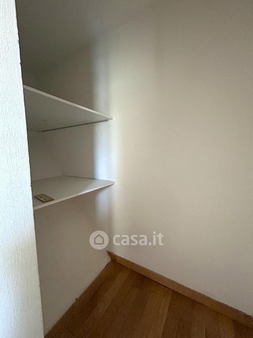 Trilocale in Via Vecchio Ponte 1 — foto 2 di 30