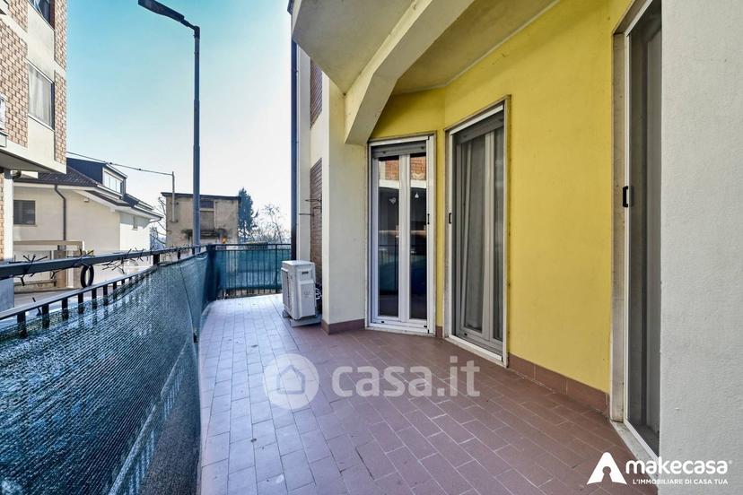 Trilocale in Via F. Cordoni 6 — foto 4 di 24