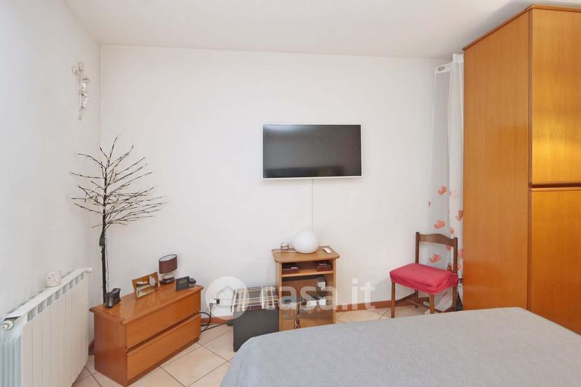 Bilocale in Via Roma 215 — foto 11 di 31