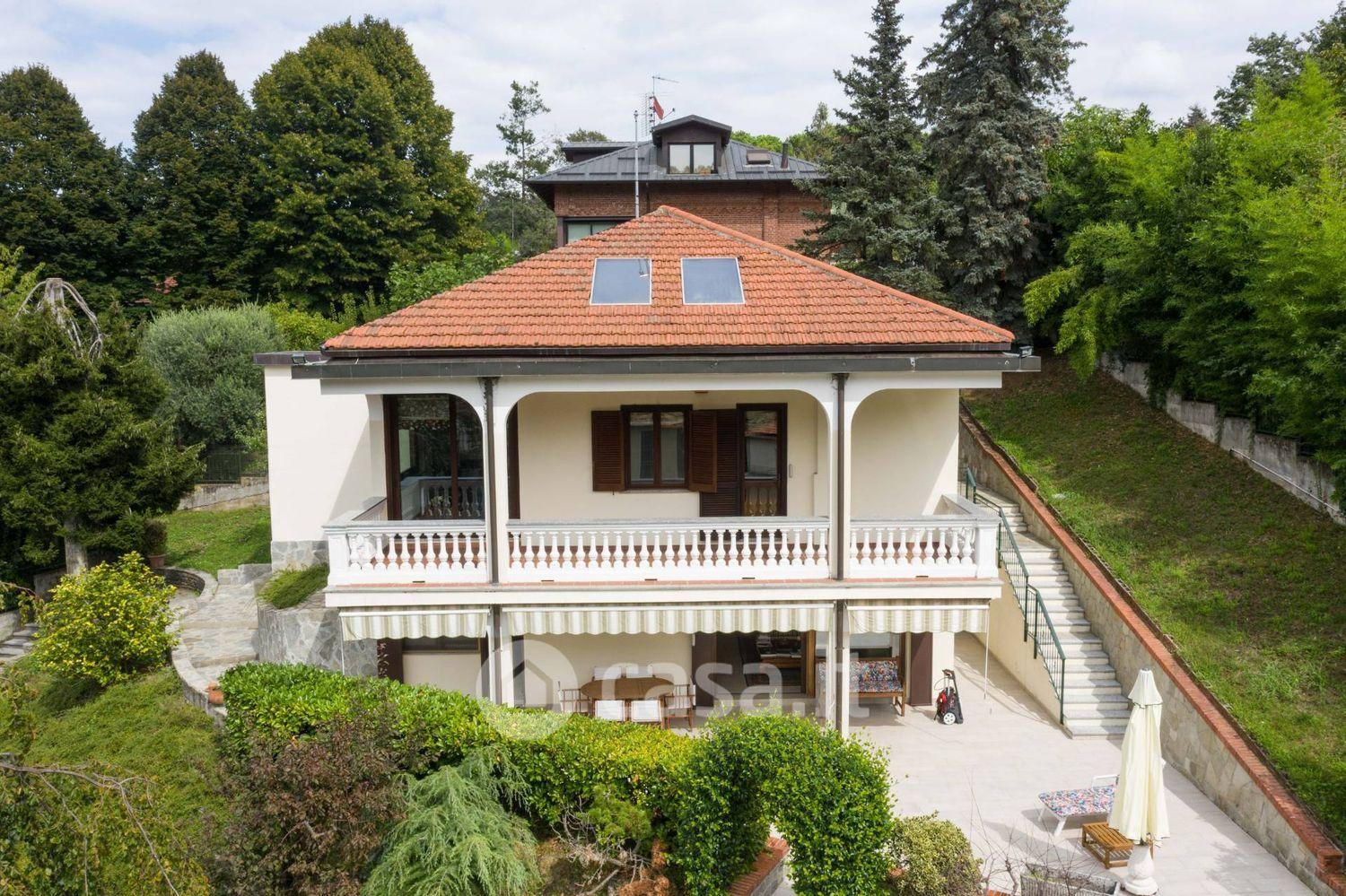 Villa in Strada Val Salice 31
