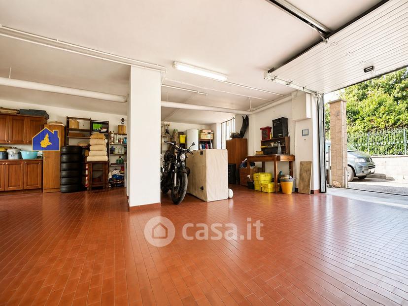 Villa in Via Cadore — foto 34 di 37