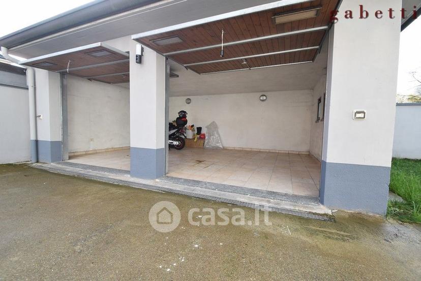 Villa in Via Gorizia 5 — foto 19 di 28