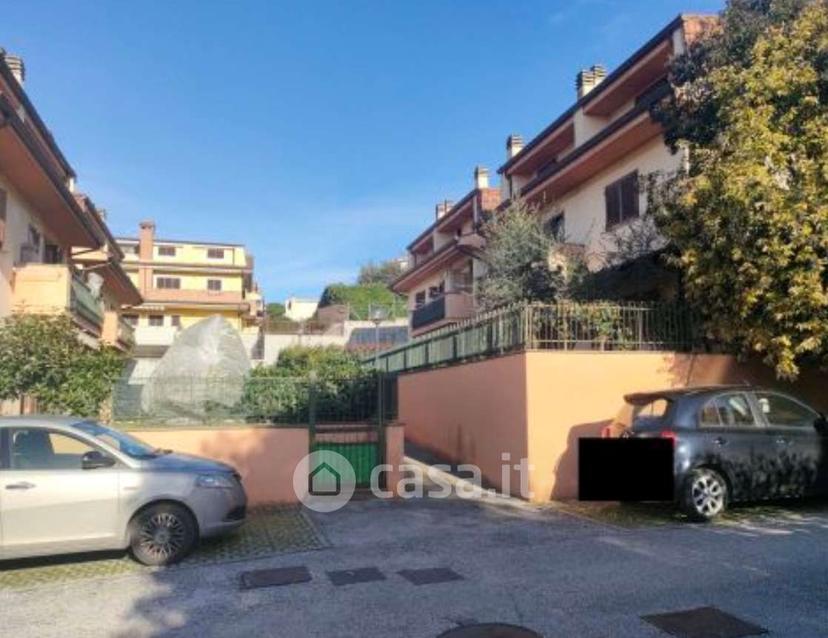 Appartamento in Via Colle Cagioli