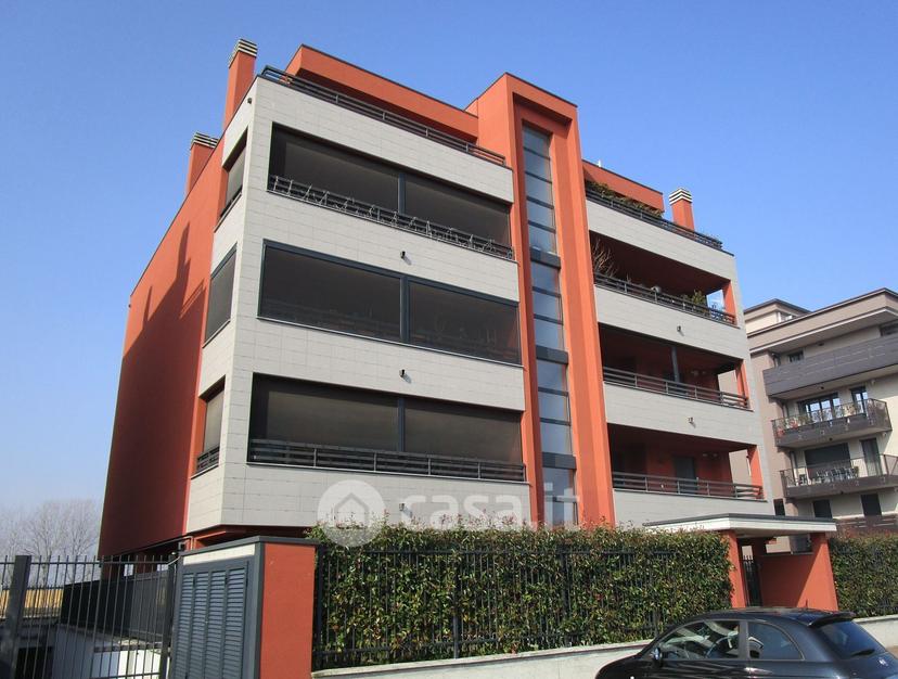 Trilocale in Via Don Luigi Sturzo 19 — foto 8 di 49