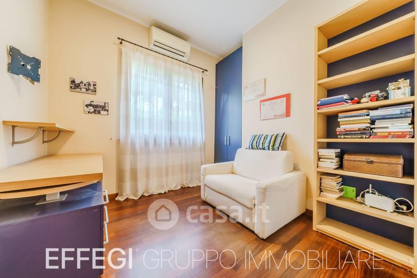 Villa in Via Galileo Galilei 2 — foto 22 di 39