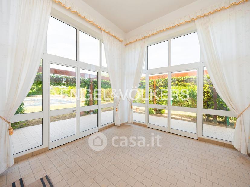 Villa in Via Campescolo — foto 35 di 39