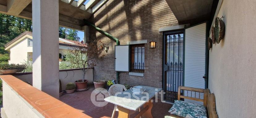 Appartamento in Via Chiantigiana — foto 17 di 38