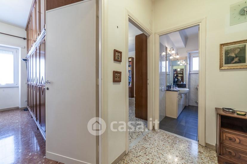 Quadrilocale in Via Pomposa 11 — foto 27 di 34