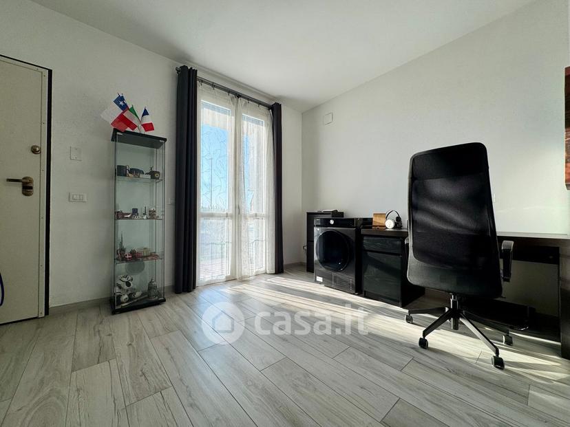 Trilocale in Via Gino Fratesi — foto 18 di 20