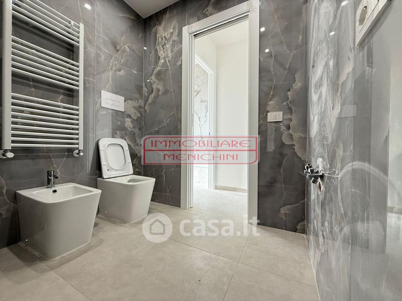 Trilocale in Via Camillo Benso Cavour — foto 110 di 126