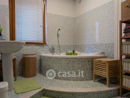 Trilocale in Via G. Pascoli 11