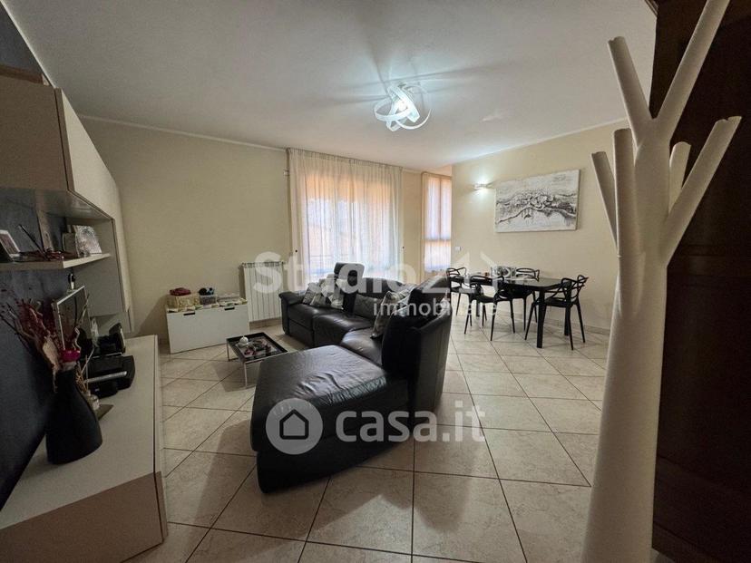 Appartamento in Via Giovanni Amendola — foto 14 di 32