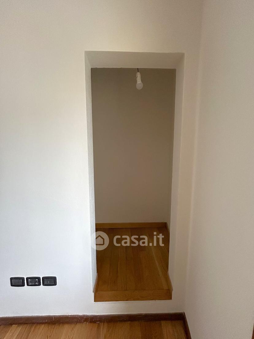 Trilocale in Via Vecchio Ponte 1 — foto 7 di 30