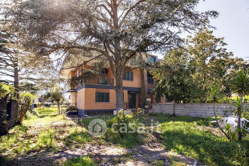 Villa in Via delle Margherite 3 — foto 18 di 27
