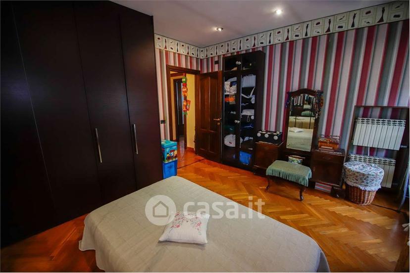 Villa in Via Emanuele Filiberto 14 — foto 4 di 53