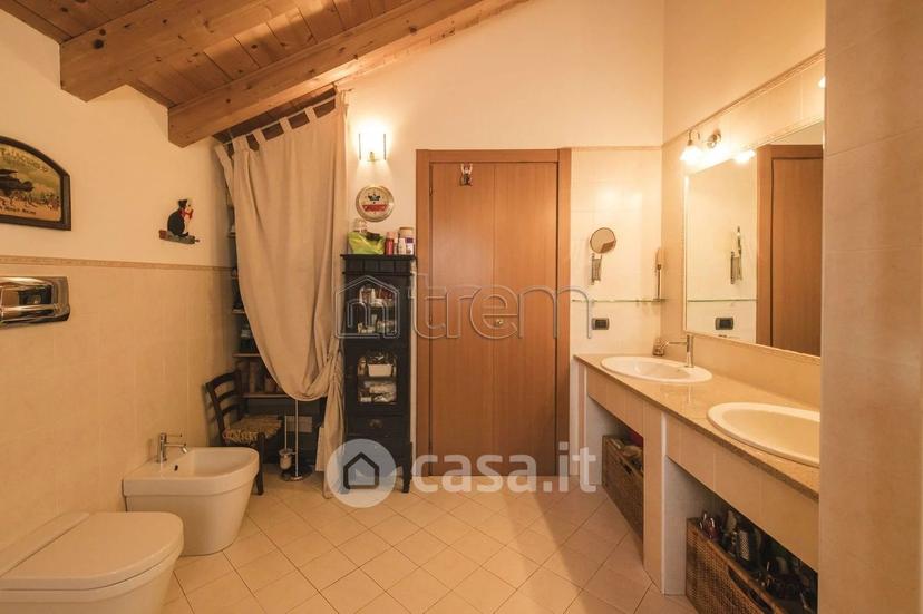 Villa in Via San Martino 5 — foto 34 di 45