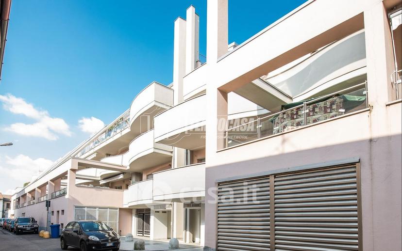 Trilocale in Via Alberto da Giussano 4 — foto 20 di 23