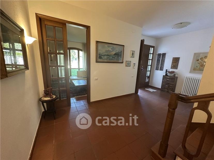 Villa in Via Viaccia — foto 10 di 83