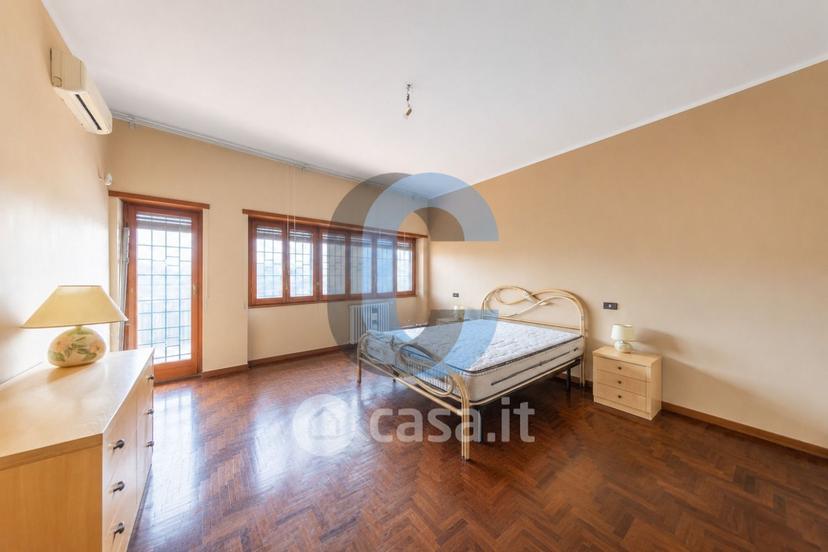 Villa in Via Poggio Fiorito — foto 11 di 72