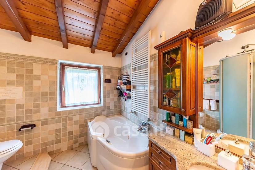 Villa in Via Monte Nevoso 10 — foto 48 di 49