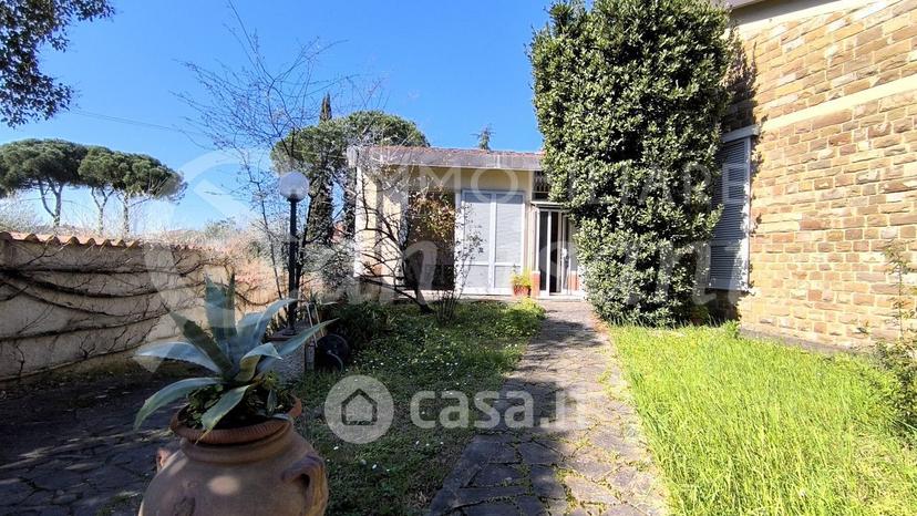 Villa in Via dei Cappuccini — foto 22 di 58
