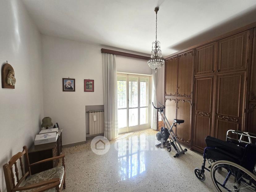 Trilocale in Viale Adriatico — foto 2 di 30