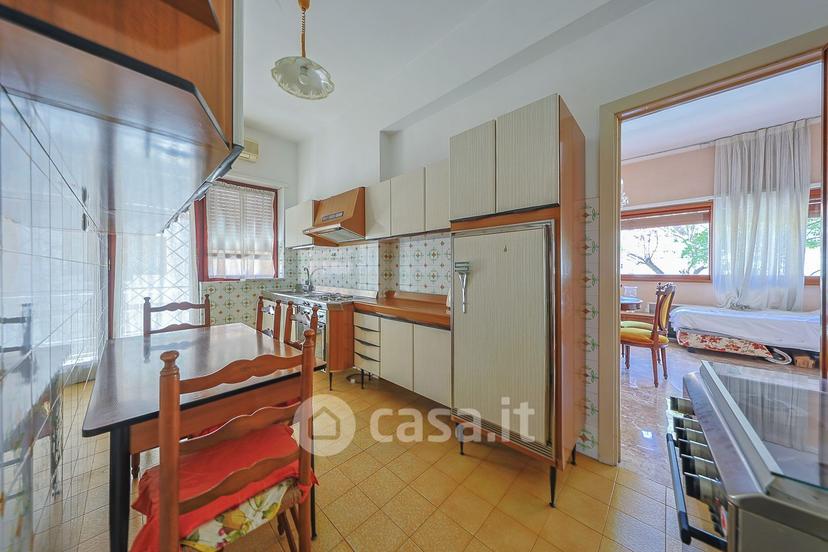 Trilocale in Via Carlo Denina 25