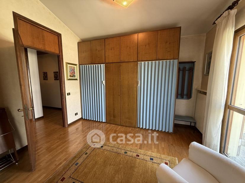 Villa in Via A. Mantegna — foto 7 di 47