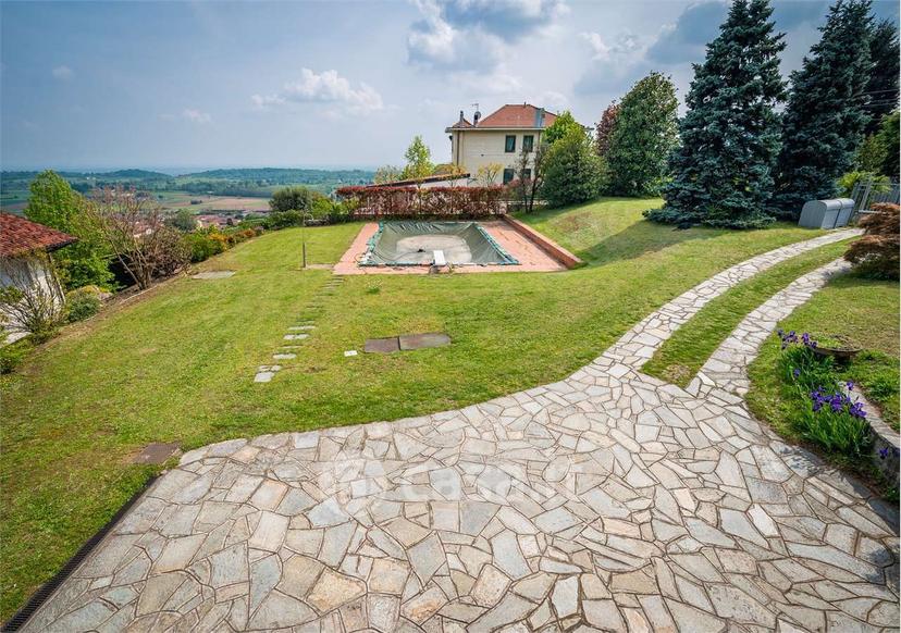 Villa in Strada Truc Carlevè — foto 40 di 73