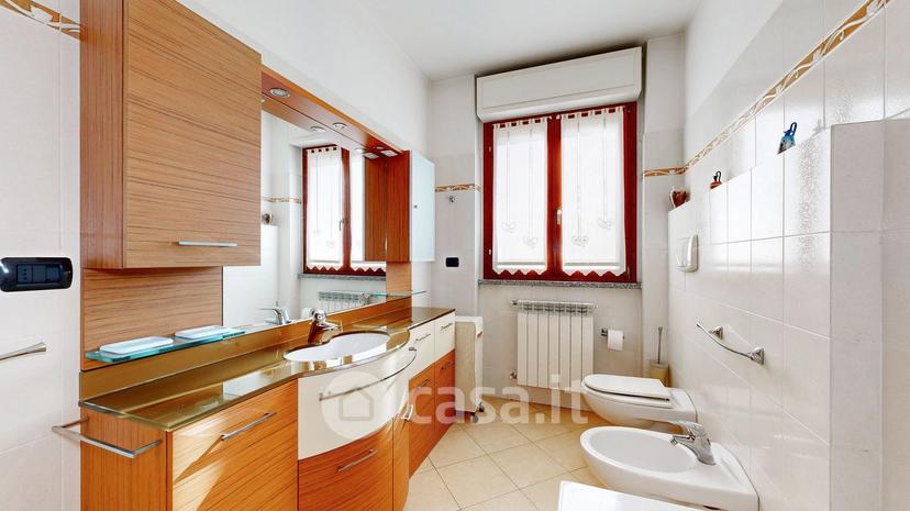 Trilocale in Via San Rocco 3 — foto 37 di 65