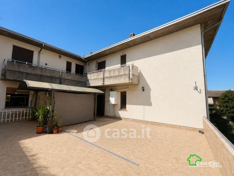 Trilocale in Via V. Monti 2 — foto 10 di 24