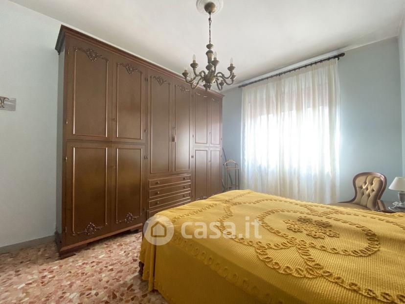 Trilocale in Via Oberdan 5 — foto 17 di 28