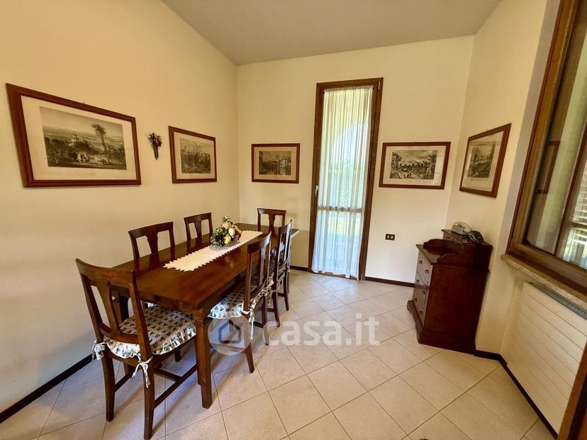 Villa in Via A. Mantegna — foto 45 di 47
