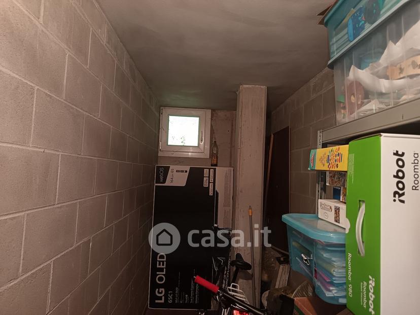 Quadrilocale in Via Cesare Battisti — foto 11 di 35