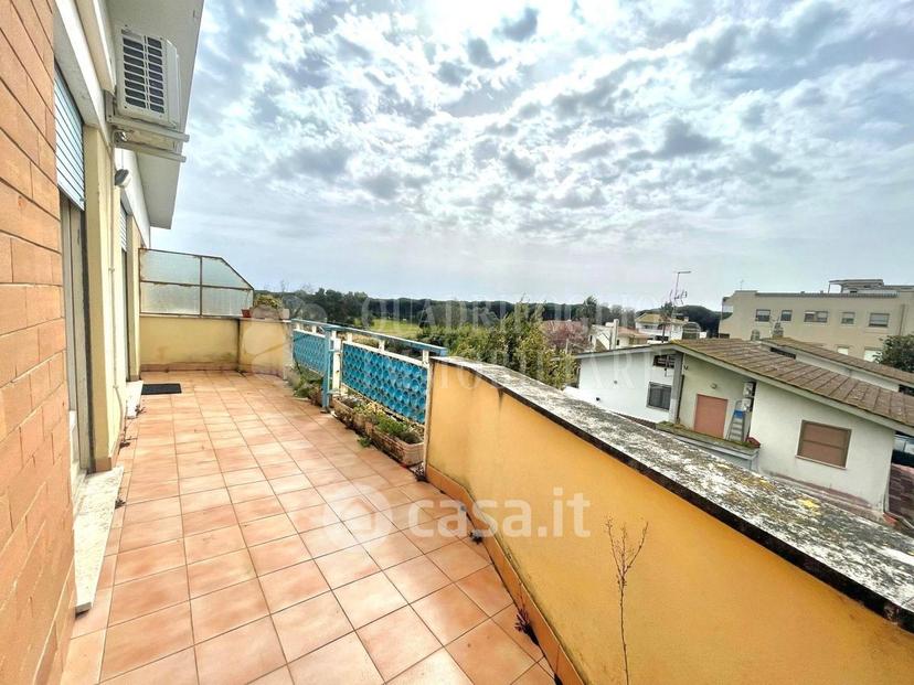 Trilocale in Via dei Mughetti 23 — foto 16 di 27
