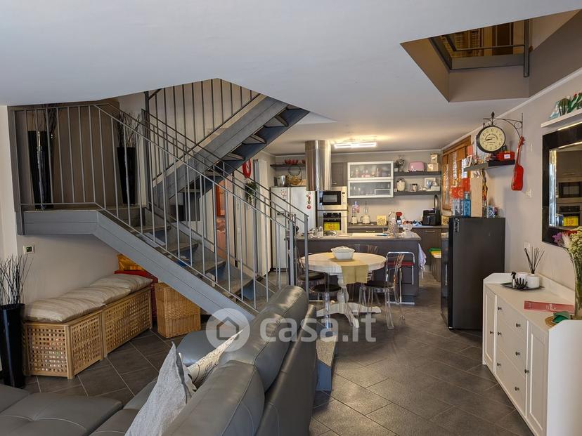 Trilocale in Via G. Pascoli 11 — foto 17 di 31