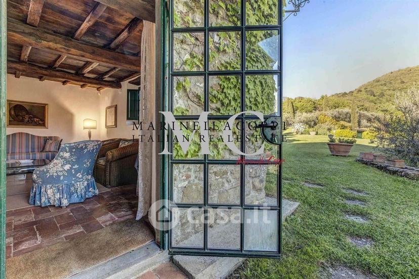 Villa in Piazza Giacomo Matteotti — foto 25 di 48
