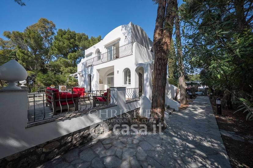 Villa in Via Damecuta — foto 16 di 45