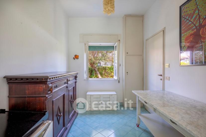 Villa in Via Porto San Giorgio — foto 21 di 38
