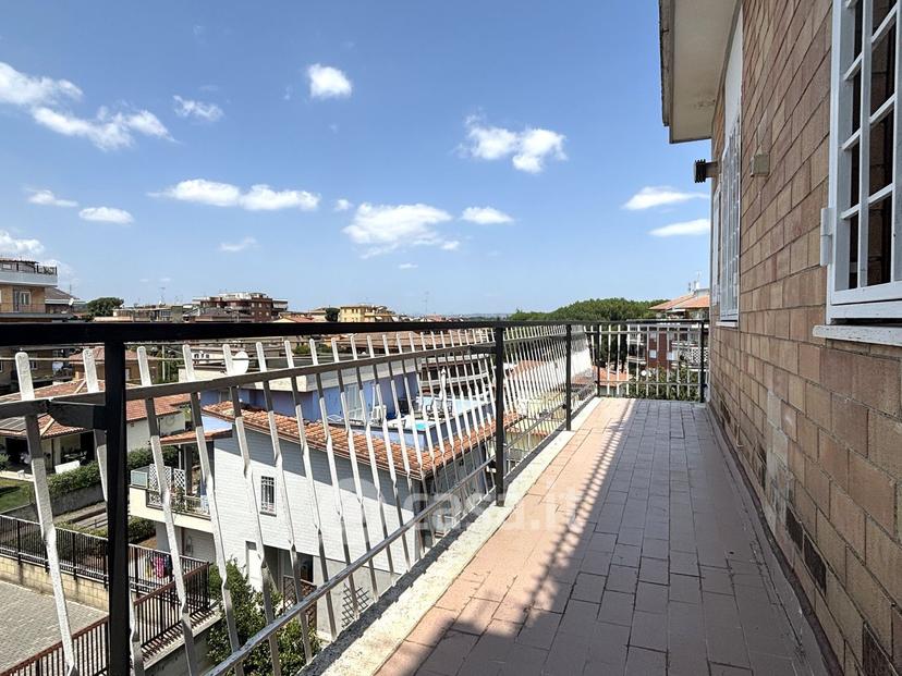 Trilocale in Via Maenza 15 — foto 7 di 25