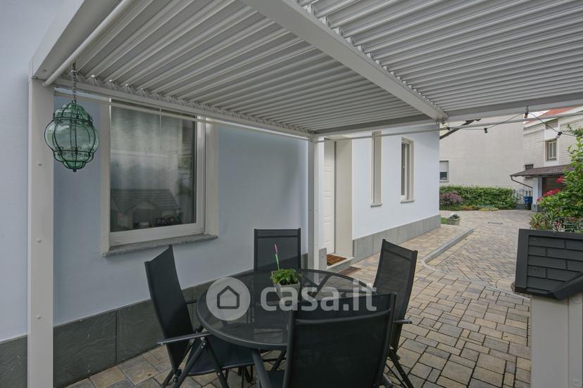 Villa in Via Massimo d'Azeglio 9 — foto 27 di 41