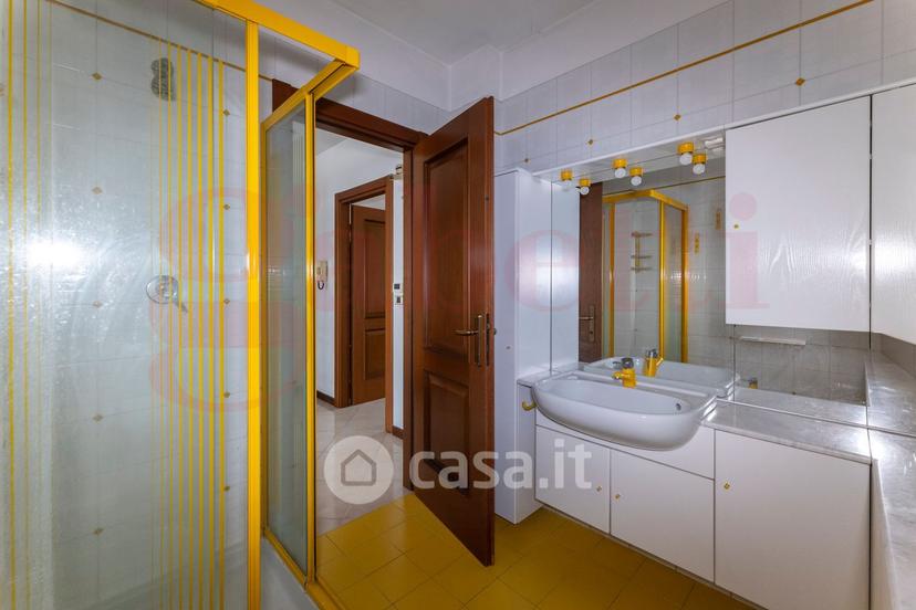 Appartamento in Via XXV Aprile 118 — foto 3 di 41