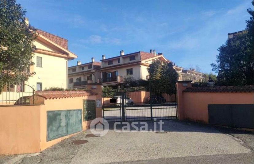 Appartamento in Via Colle Cagioli — foto 3 di 19