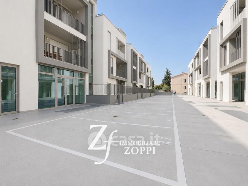 Trilocale in Via del Pino — foto 15 di 26