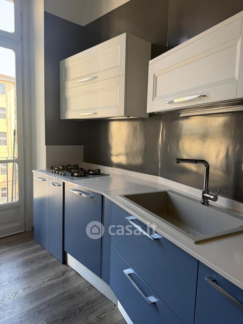 Trilocale in Corso Re Umberto 21 Bis — foto 17 di 34