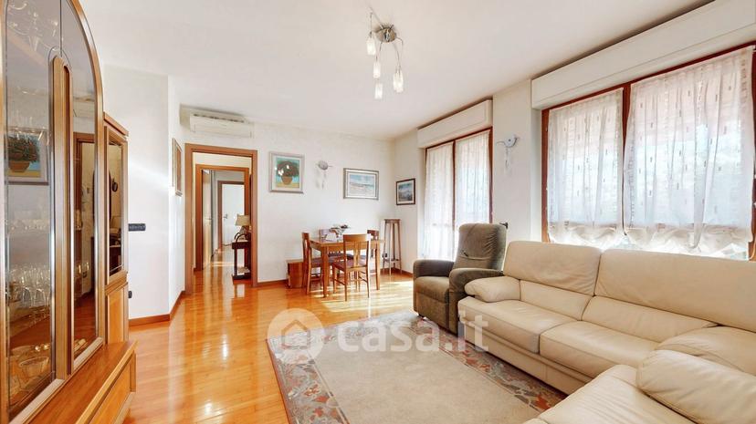 Trilocale in Via San Rocco 3 — foto 60 di 65