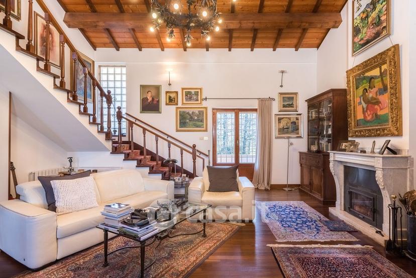 Villa in Via delle Cerquette 122 — foto 4 di 53