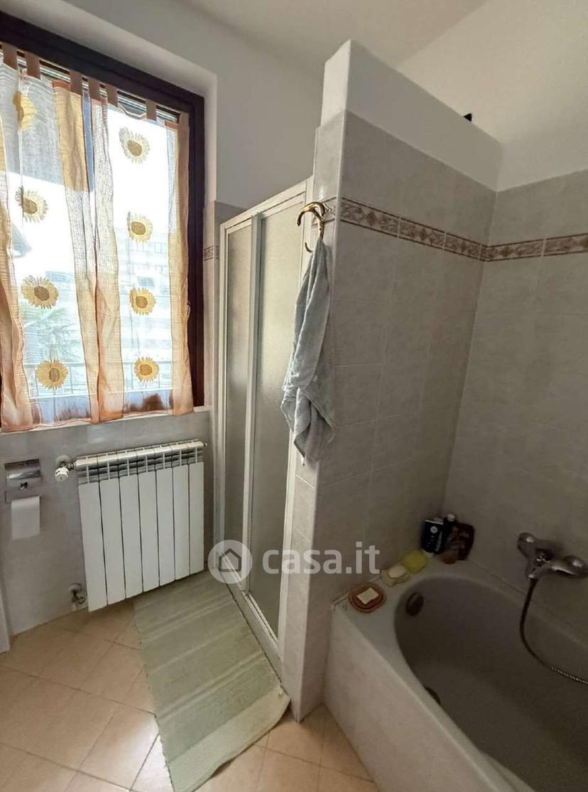 Trilocale in Via Claudio Treves 18 — foto 34 di 36