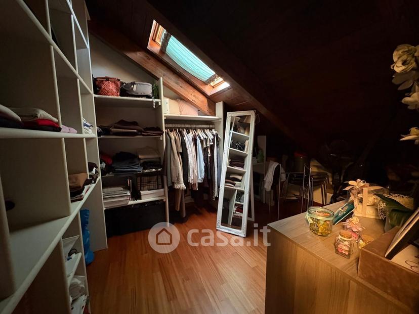Villa in Viale Europa — foto 32 di 64
