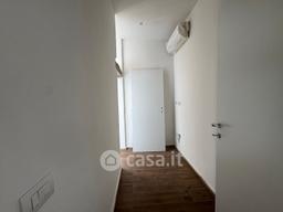 Trilocale in Via Senese 206